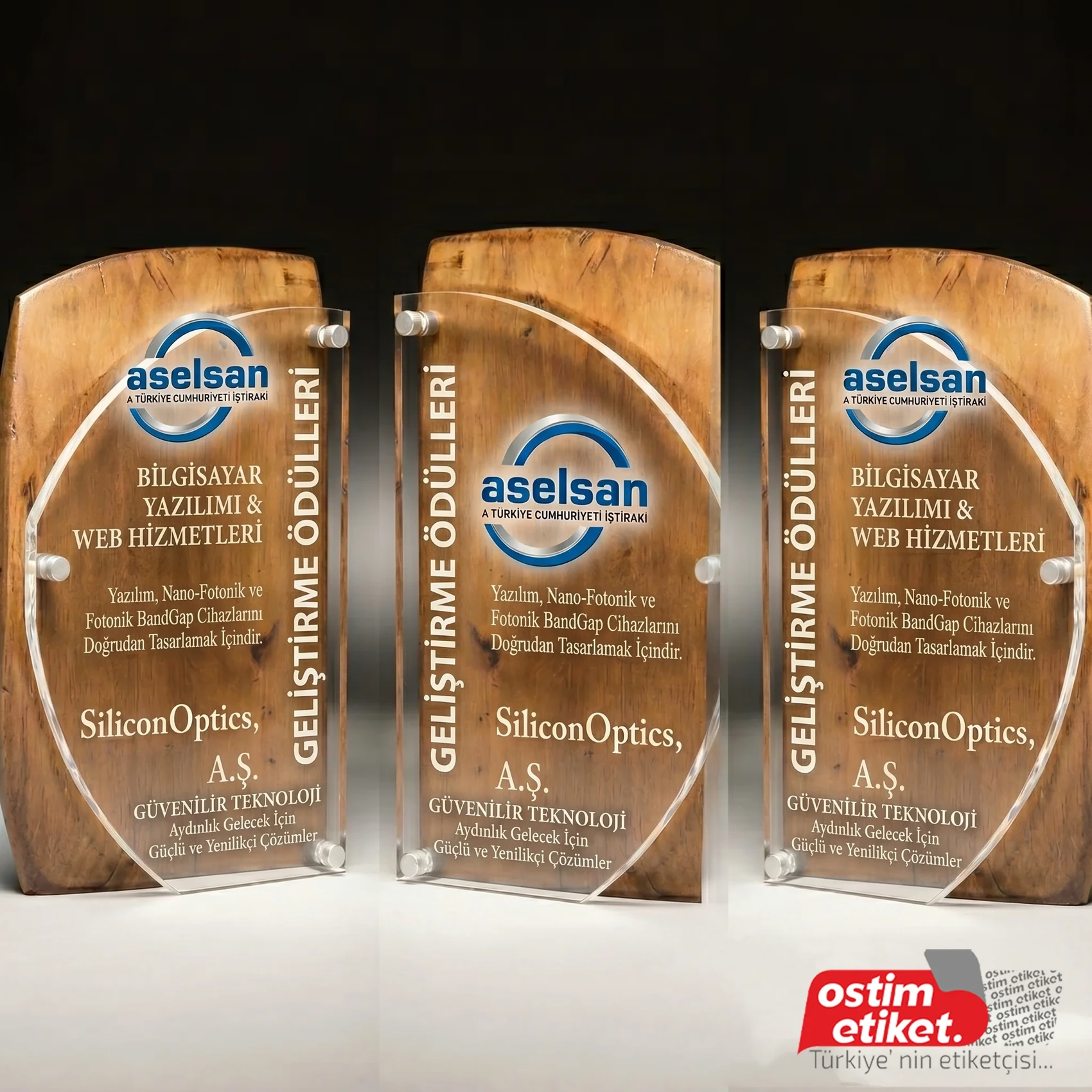 Pleksi Plaket ve Ödüller